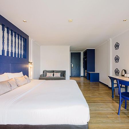 Bhukitta Boutique Hotel Phuket Extérieur photo