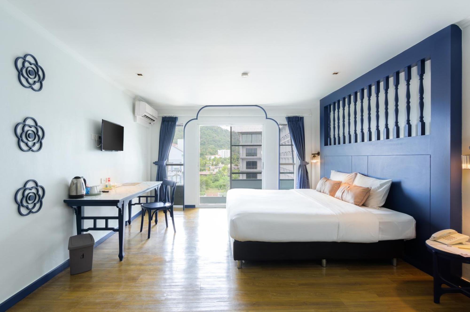 Bhukitta Boutique Hotel Phuket Extérieur photo